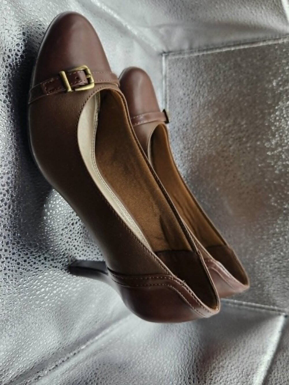 Brown Pump